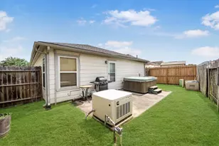 2630 Skyview Crest Ct, Houston, TX 77047 - Photo 16