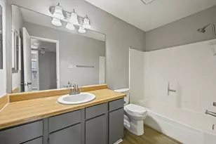 904 University Oaks Blvd, College Station, TX 77840 - Photo 14