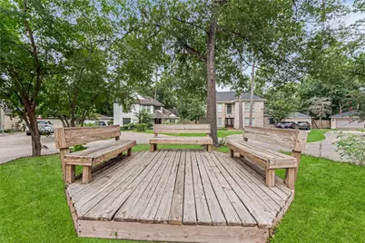 2 Summer Morning Court, The Woodlands, TX 77381 - Photo 32