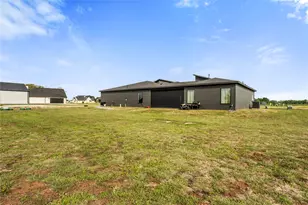 5119 Sophie Slanksy Way, Sealy, TX 77474 - Photo 38