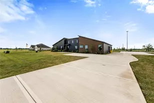 5119 Sophie Slanksy Way, Sealy, TX 77474 - Photo 34