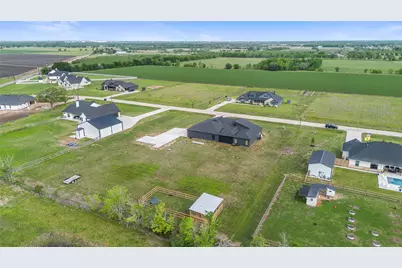 5119 Sophie Slanksy Way, Sealy, TX 77474 - Photo 46