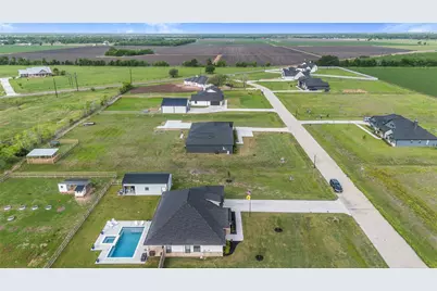 5119 Sophie Slanksy Way, Sealy, TX 77474 - Photo 42