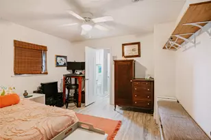 88 Bay St, Port O'Connor, TX 77982 - Photo 16