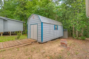 241 E Peterson Loop, Livingston, TX 77351 - Photo 24