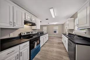 5754 Butch Canyon, San Antonio, TX 78252 - Photo 8