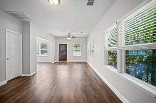 909 King St, Houston, TX 77022 - Photo 18