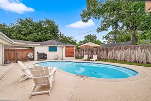 2514 Pine Village Dr, Houston, TX 77080 - Photo 48