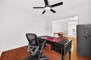2514 Pine Village Dr, Houston, TX 77080 - Photo 20