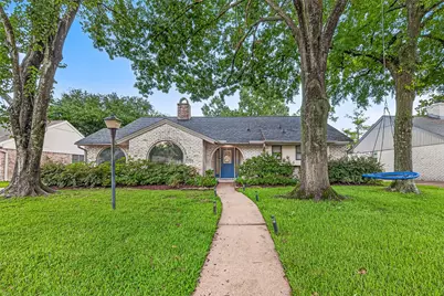 2514 Pine Village Drive, Houston, TX 77080 - Photo 10