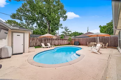 2514 Pine Village Drive, Houston, TX 77080 - Photo 42
