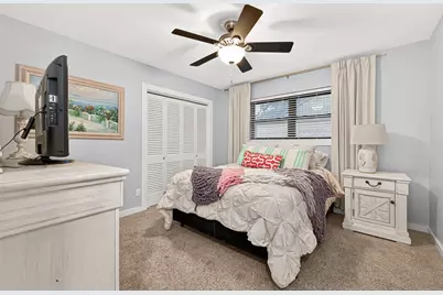 2514 Pine Village Drive, Houston, TX 77080 - Photo 32
