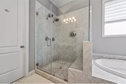 4530 Larch Lane, Bellaire, TX 77401 - Photo 24