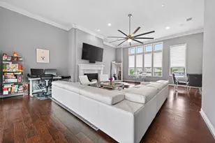 4530 Larch Ln, Bellaire, TX 77401 - Photo 10