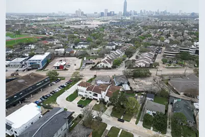 4530 Larch Lane, Bellaire, TX 77401 - Photo 44