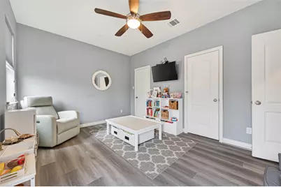 4530 Larch Lane, Bellaire, TX 77401 - Photo 32