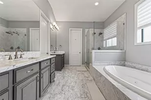 4530 Larch Ln, Bellaire, TX 77401 - Photo 22