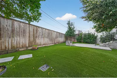 4530 Larch Lane, Bellaire, TX 77401 - Photo 38