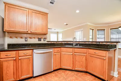 11707 Turtle Lake Drive, Houston, TX 77064 - Photo 12