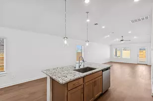 31014 Newcomb Landing Ln, Waller, TX 77484 - Photo 10