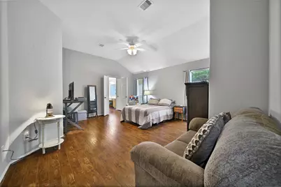 2227 Valley View Crossing, Conroe, TX 77304 - Photo 12