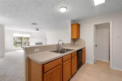 8051 Bay Branch Drive #423, The Woodlands, TX 77382 - Photo 10