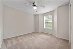 8051 Bay Branch Dr, The Woodlands, TX 77382 - Photo 16