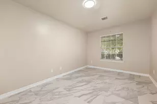 9230 Wolcott Park Ln, Houston, TX 77075 - Photo 10