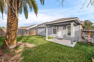 9230 Wolcott Park Ln, Houston, TX 77075 - Photo 32