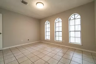 18746 Wood Glen Ln, Houston, TX 77084 - Photo 4