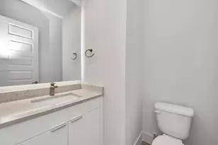 3003A Ventas Dr, Houston, TX 77047 - Photo 36