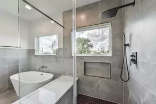 4430 Edmund St, Houston, TX 77020 - Photo 18