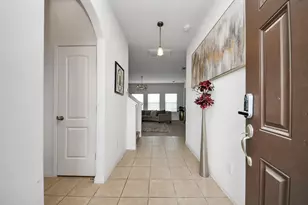 9423 Grand Spark Dr, Iowa Colony, TX 77583 - Photo 4