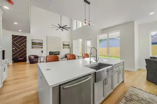 2021 Marnel Rd, Houston, TX 77055 - Photo 14