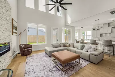2021 Marnel Road, Houston, TX 77055 - Photo 4