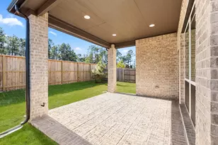 295 Mallards Rim Dr, Willis, TX 77318 - Photo 22