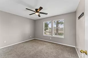 14334 Cypress Meadow Dr, Cypress, TX 77429 - Photo 18