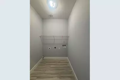 339 Owens Street #B, Houston, TX 77029 - Photo 12
