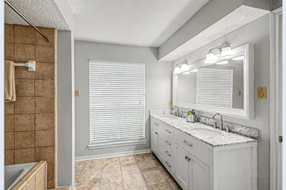 11651 Trailmont Drive, Houston, TX 77077 - Photo 12