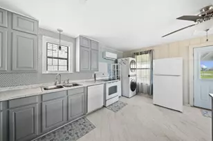 714 Caisson St, Surfside Beach, TX 77541 - Photo 18