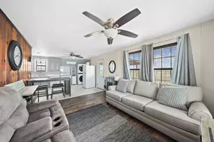 714 Caisson St, Surfside Beach, TX 77541 - Photo 10