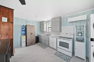 714 Caisson St, Surfside Beach, TX 77541 - Photo 16