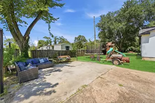 8005 Shagwood Dr, Houston, TX 77049 - Photo 20