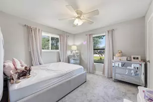 8005 Shagwood Dr, Houston, TX 77049 - Photo 14