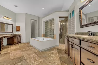 19309 Whispering Grove E, Tomball, TX 77377 - Photo 40