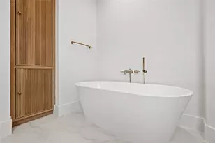 1441 Chamboard Ln, Houston, TX 77018 - Photo 26