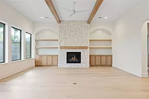 1441 Chamboard Ln, Houston, TX 77018 - Photo 14