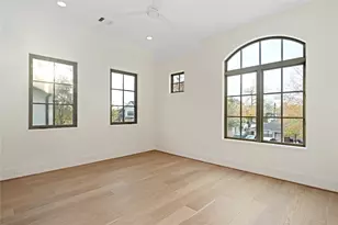 1441 Chamboard Ln, Houston, TX 77018 - Photo 30