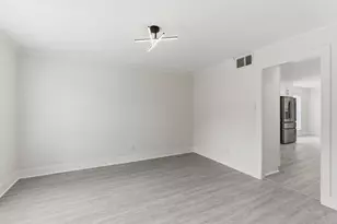 13811 Menasco Ct, Houston, TX 77077 - Photo 12