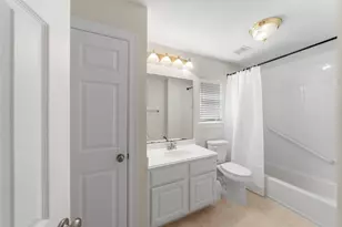 2 N Chantsong Cir, The Woodlands, TX 77382 - Photo 36